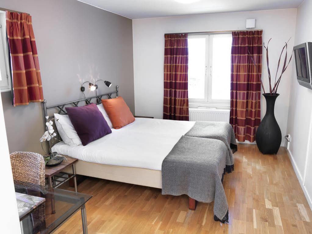 Maude'S Hotel Enskede Stockholm Estocolmo Quarto foto